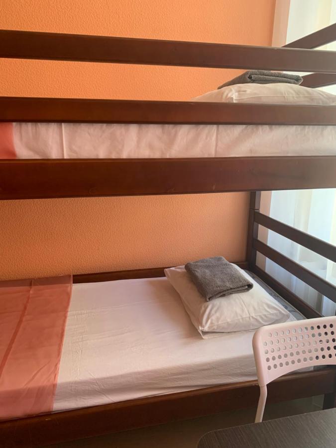 U-Compass Hostel Kiev Ngoại thất bức ảnh