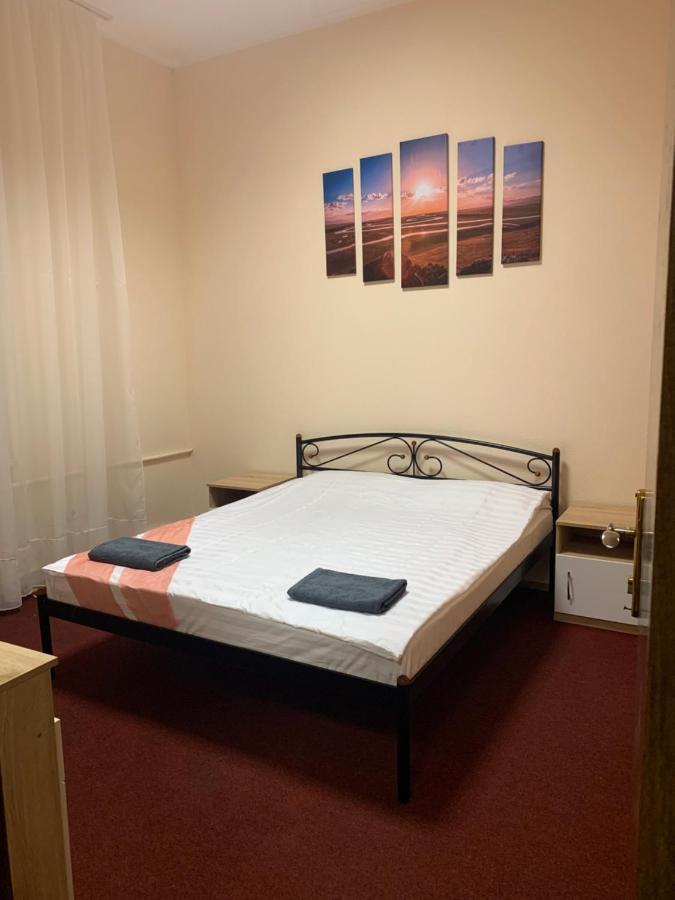 U-Compass Hostel Kiev Ngoại thất bức ảnh